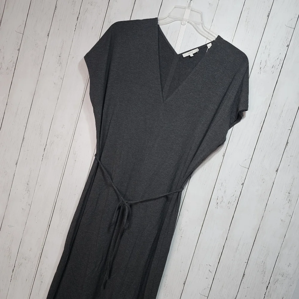 NWT Vince Women's Gray Double V-Neck Popover Midi Rayon Stretch Dress Size Large - Picture 4 of 10